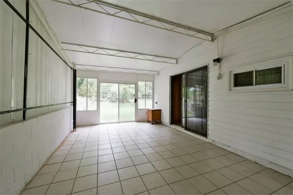 $1,800 | 2745 Old Concord Road Southeast, Smyrna, GA 30082