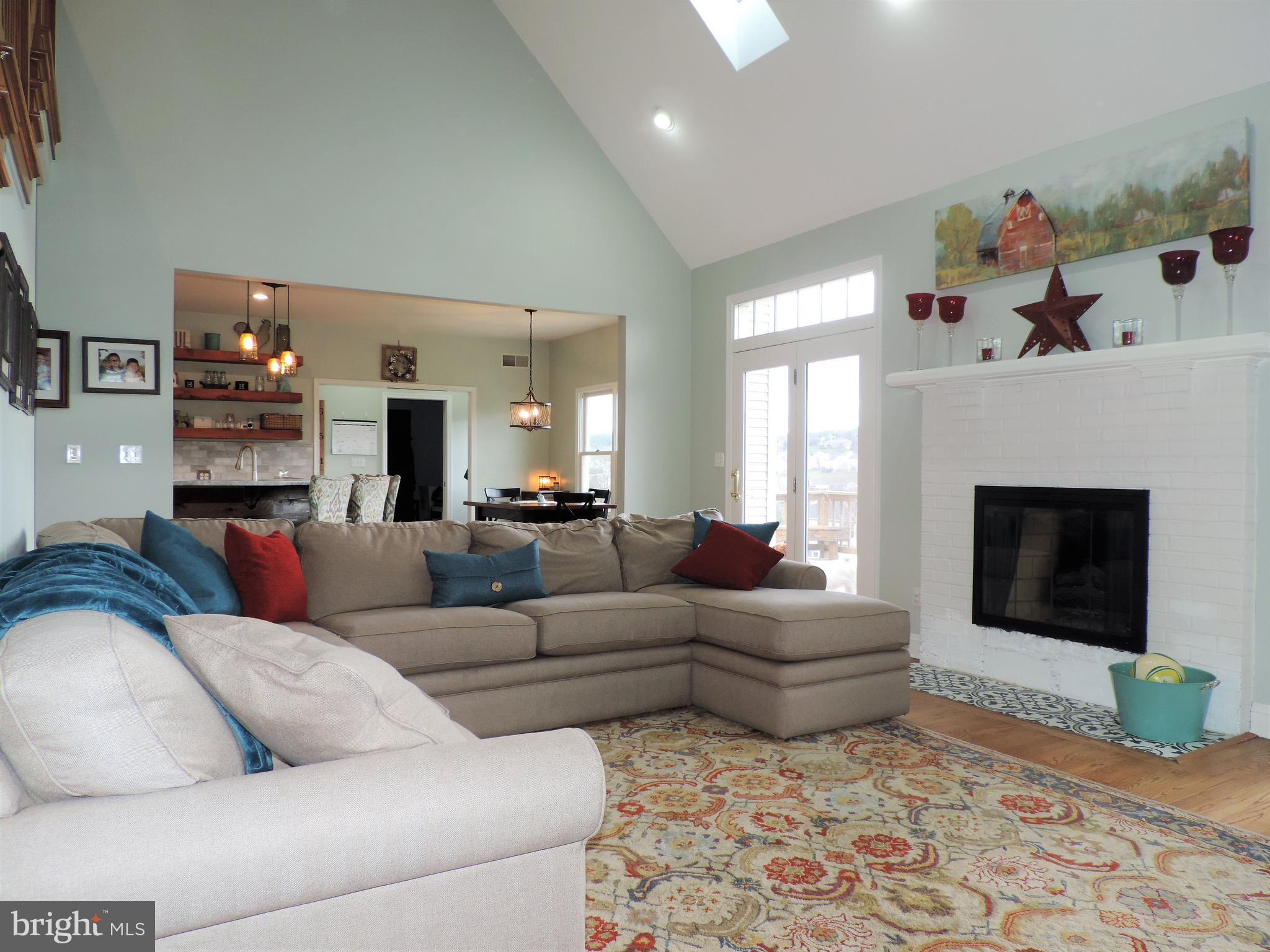 2759 Chestnut Run Road York, PA 17402 - Photo 16 of 58 Gas Fireplace