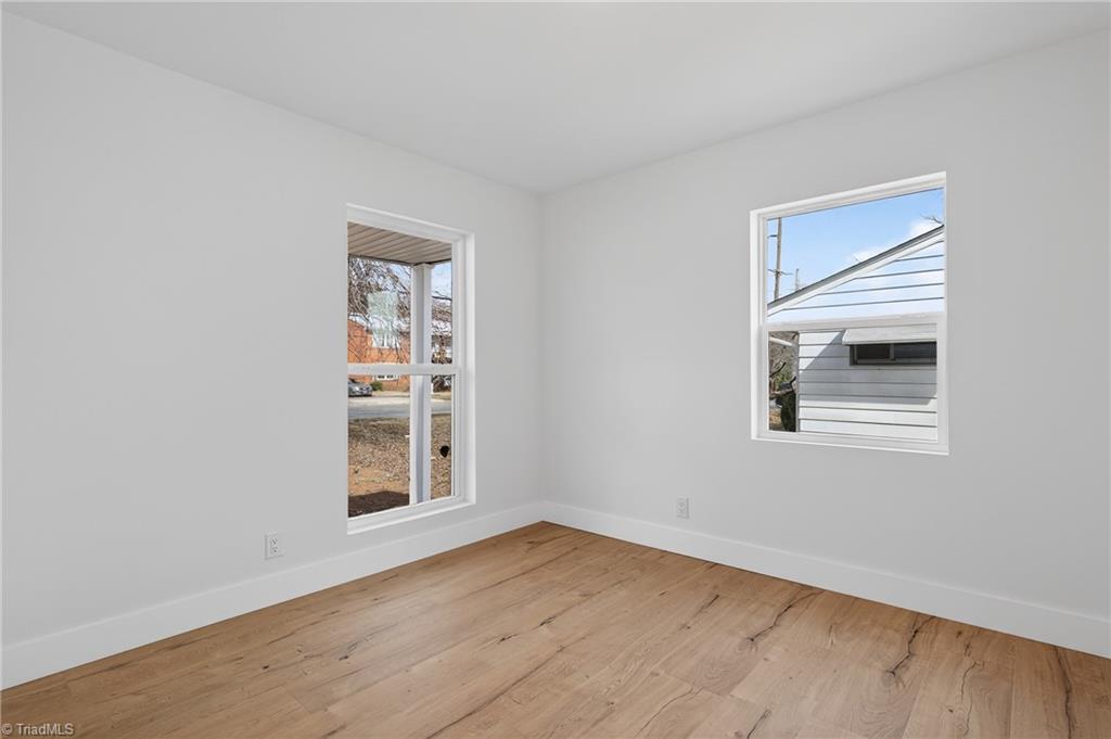 1604 East Lexington Avenue High Point, NC 27262 - Photo 27 of 37