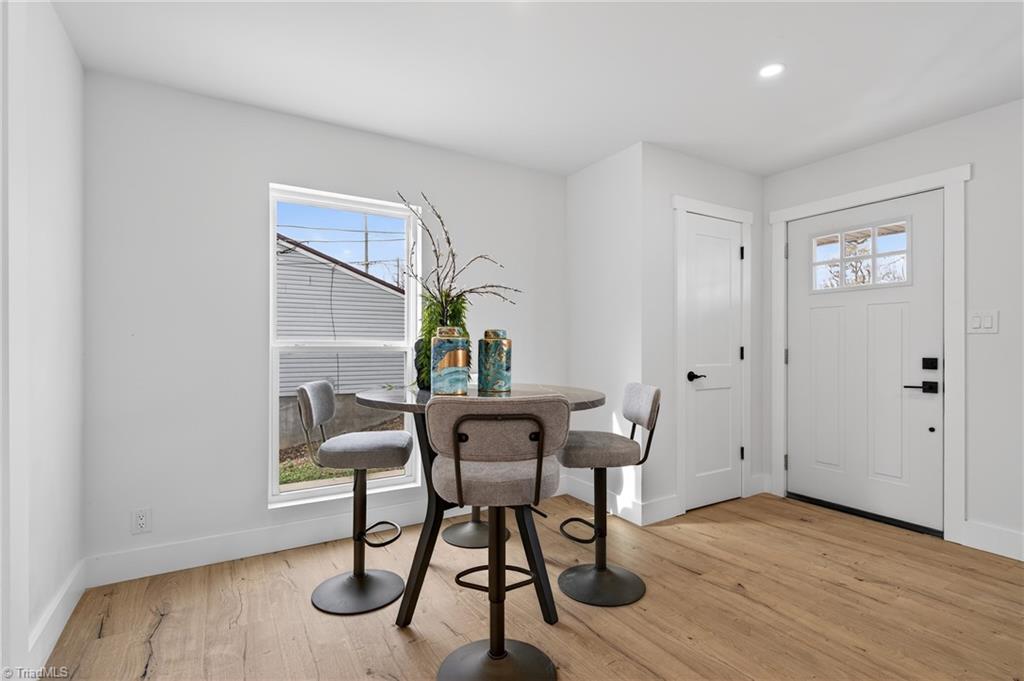 1604 East Lexington Avenue High Point, NC 27262 - Photo 5 of 37