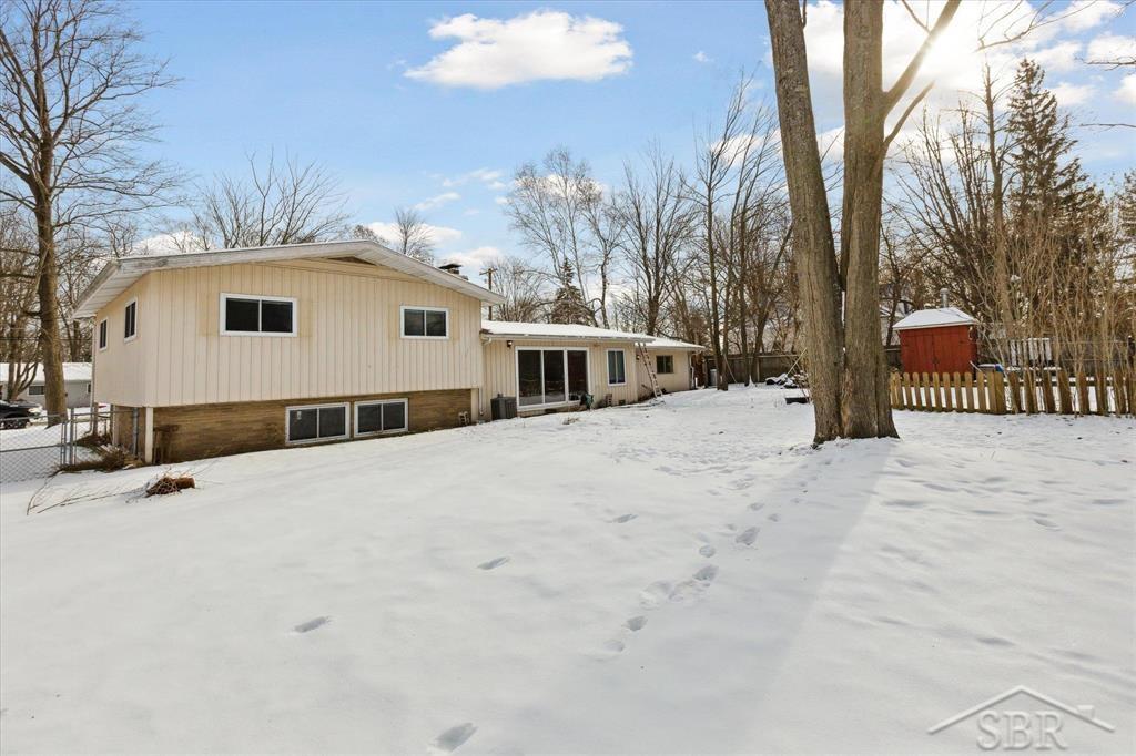 4906 Raymond Road Midland, MI 48642 - Photo 26 of 35