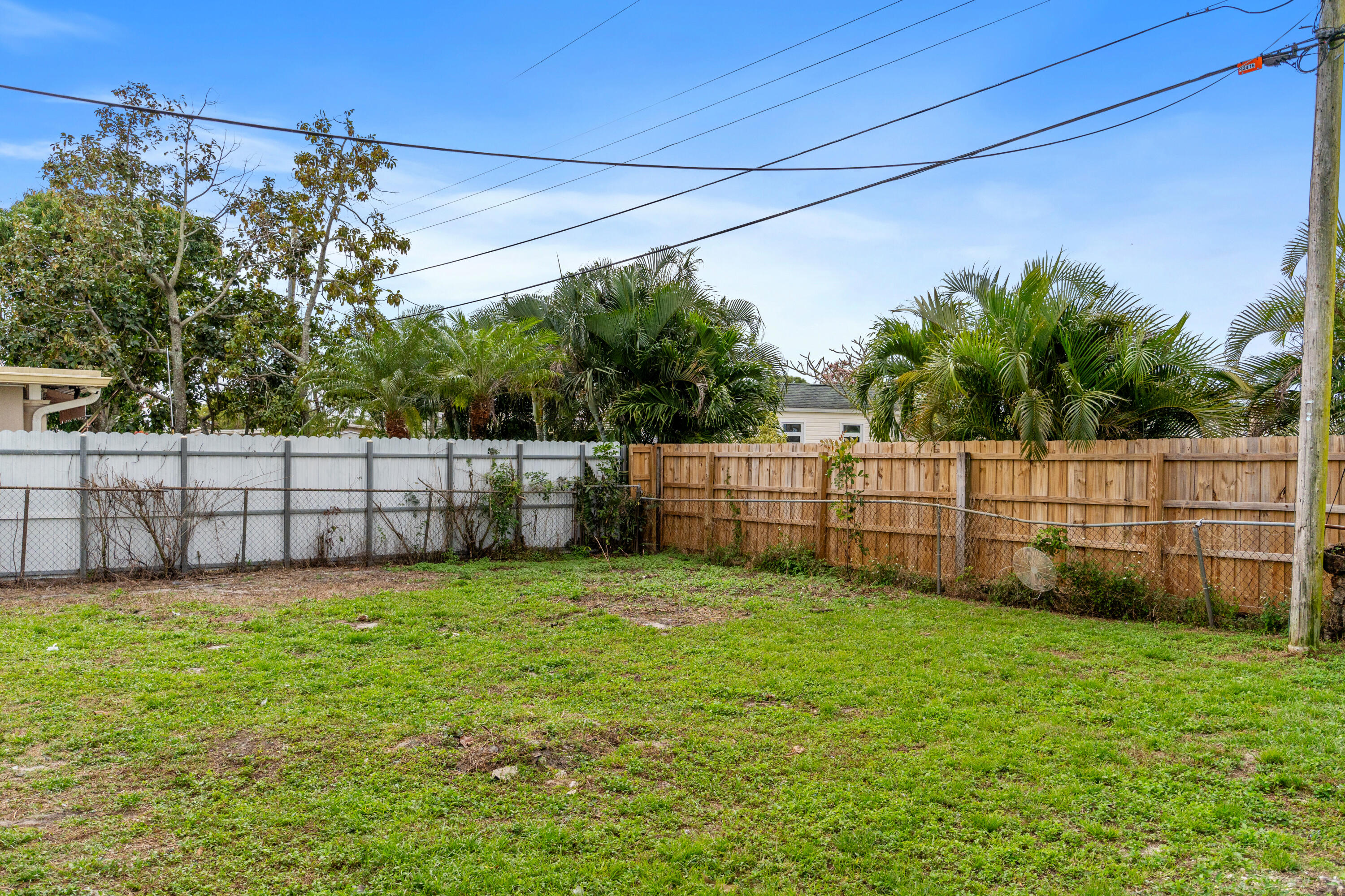 2415 Lewis Road West Palm Beach, FL 33415 - Photo 29 of 31 DSC03231