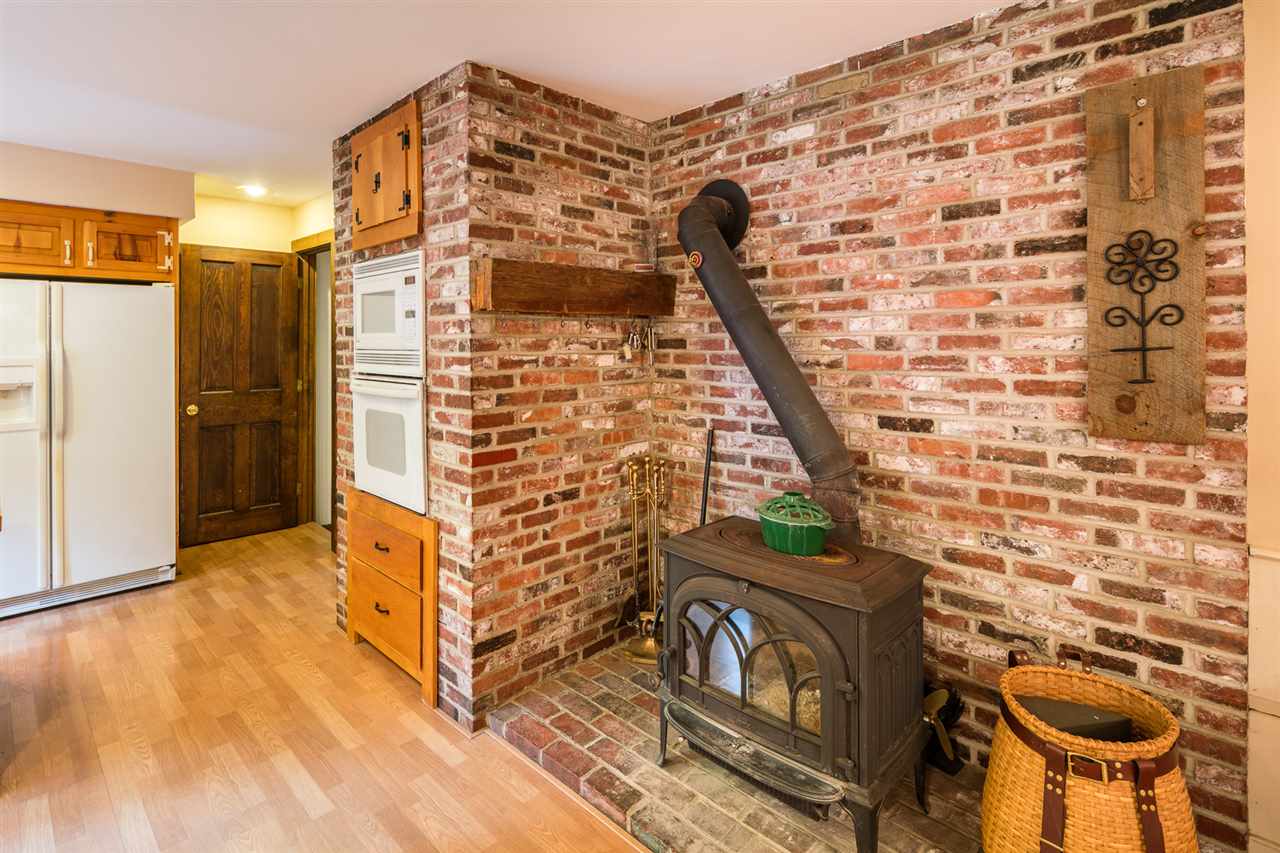 364 Briar Hill Road Hopkinton, NH 03229 - Photo 12 of 40