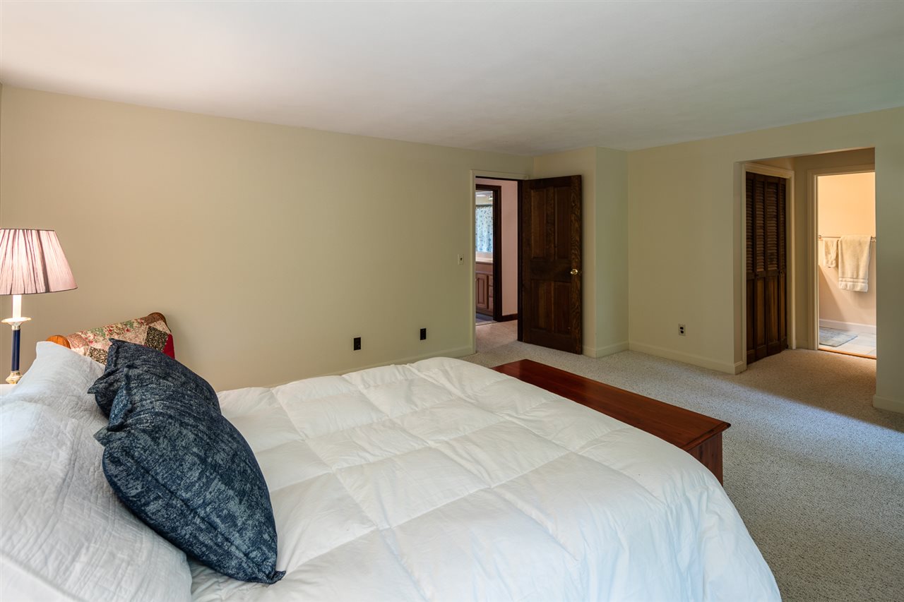 364 Briar Hill Road Hopkinton, NH 03229 - Photo 29 of 40
