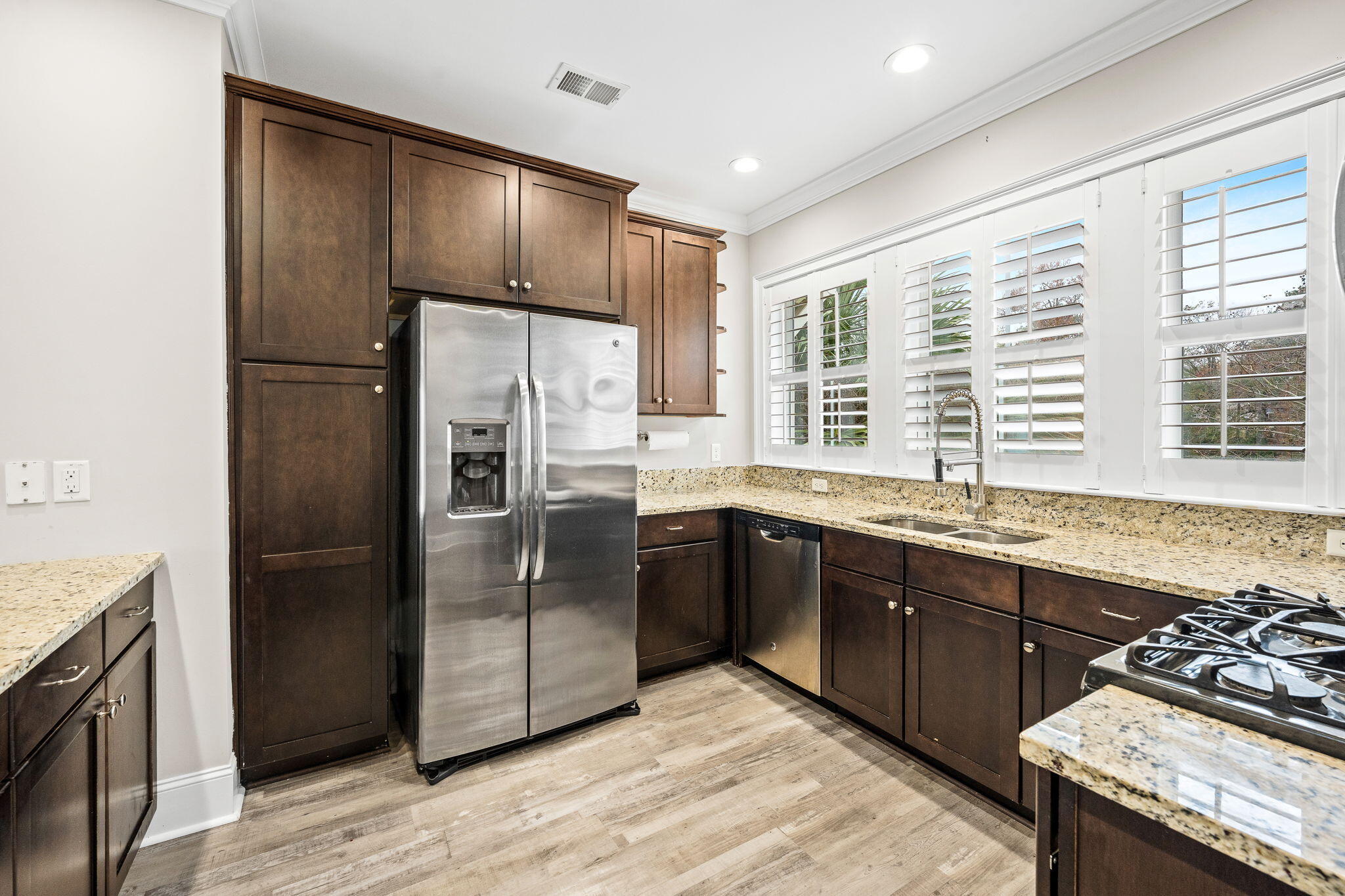 5911 Steward Street, Unit 3 Hanahan, SC 29410 - Photo 16 of 42 Kitchen