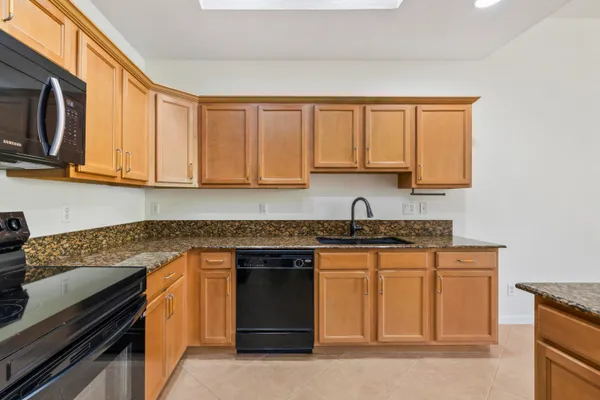 $249,900 | 10520 Southwest Stephanie Way, Unit 2104, Port St. Lucie, FL 34987