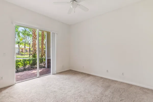 $249,900 | 10520 Southwest Stephanie Way, Unit 2104, Port St. Lucie, FL 34987