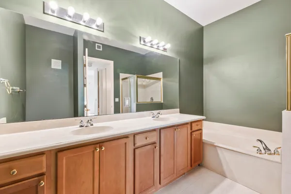 $249,900 | 10520 Southwest Stephanie Way, Unit 2104, Port St. Lucie, FL 34987