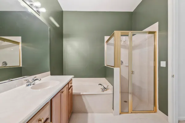 $249,900 | 10520 Southwest Stephanie Way, Unit 2104, Port St. Lucie, FL 34987