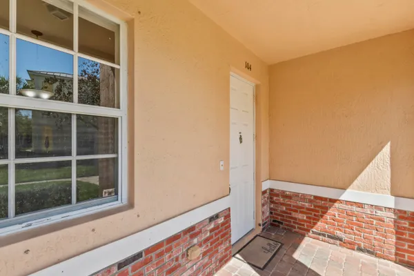 $249,900 | 10520 Southwest Stephanie Way, Unit 2104, Port St. Lucie, FL 34987