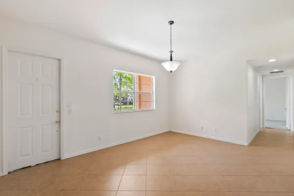 $249,900 | 10520 Southwest Stephanie Way, Unit 2104, Port St. Lucie, FL 34987