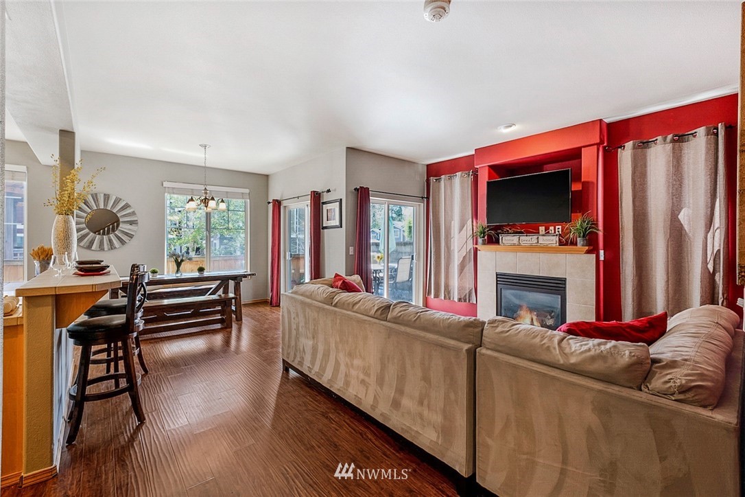 11409 Southeast 171st Street Renton, WA 98055 - Photo 5 of 35 Gallery Image 5