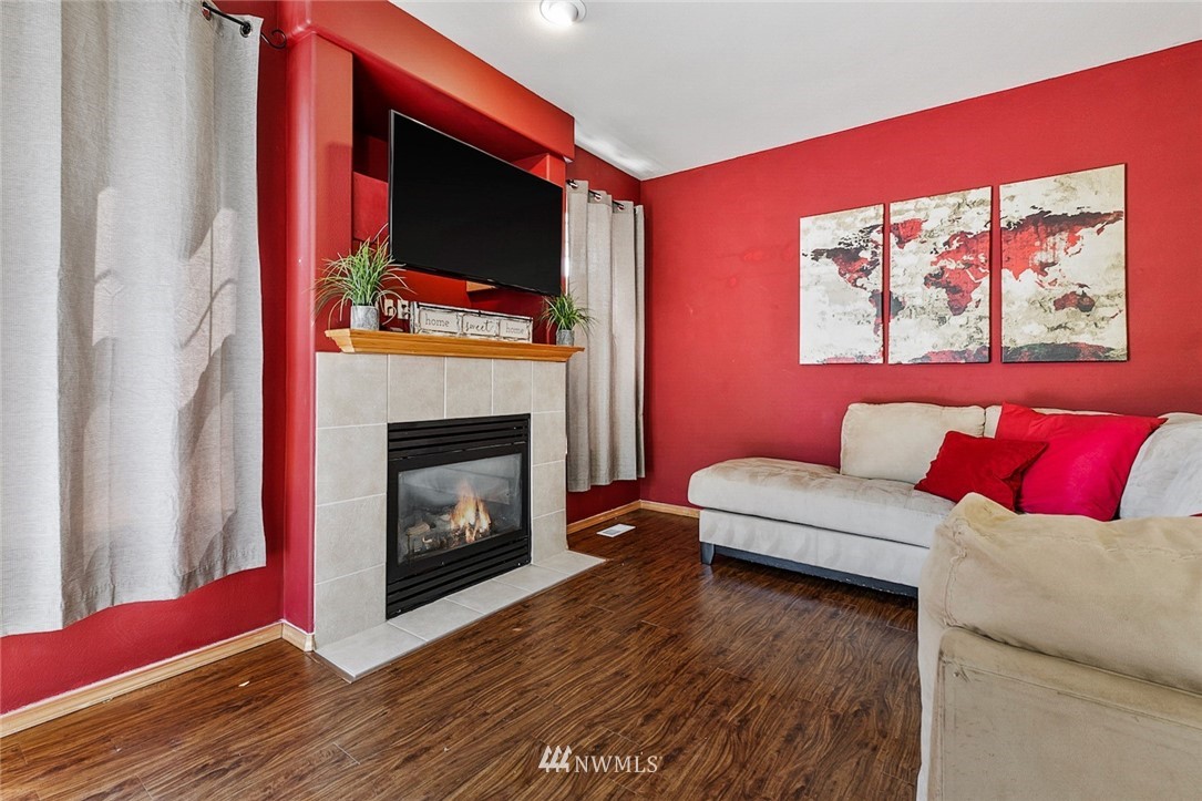 11409 Southeast 171st Street Renton, WA 98055 - Photo 7 of 35 Gallery Image 7