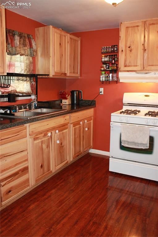 607 Alexander Road Colorado Springs, CO 80909 - Photo 15 of 26 Gallery Image 15