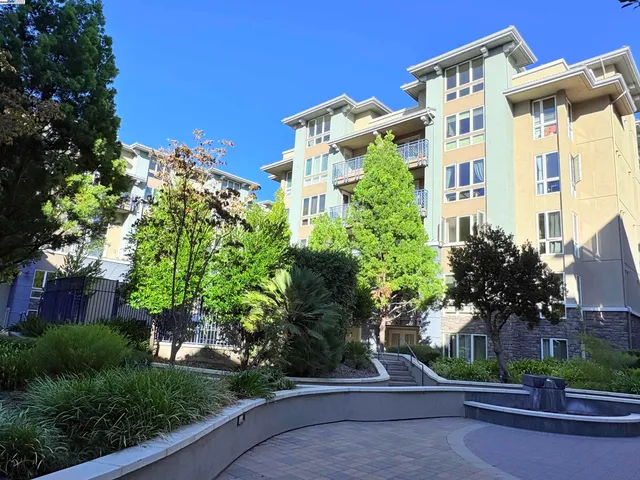 $678,000 | 5501 De Marcus Boulevard, Unit 548, Dublin, CA 94568
