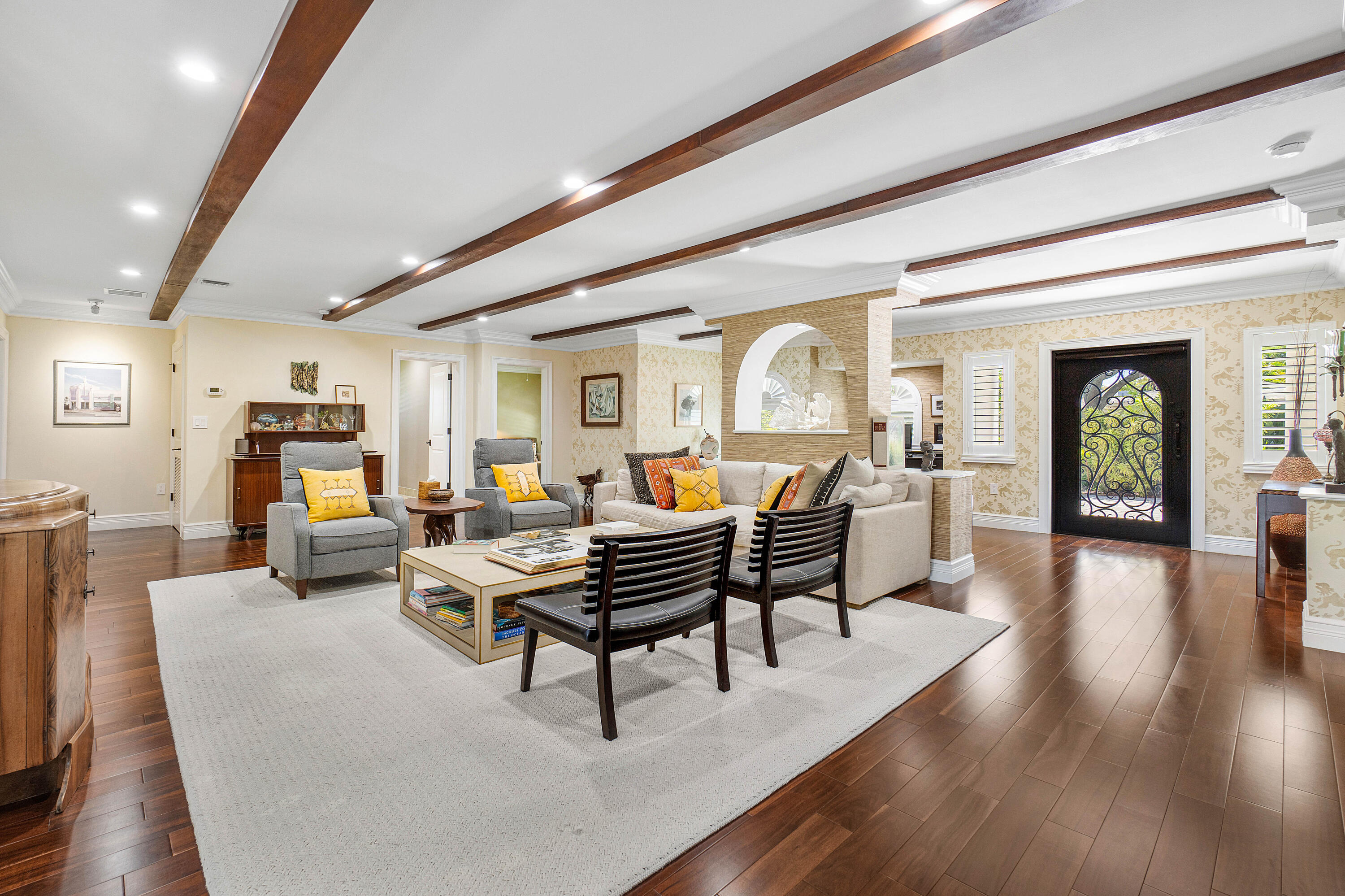 999 Northwest 4th Court Boca Raton, FL 33432 - Photo 8 of 62 011-999Northwest4thCourt-BocaRaton-FL-33