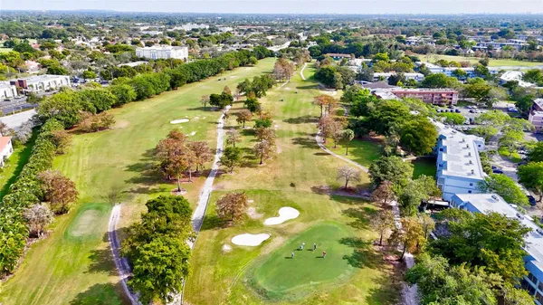 $135,000 | 8380 Sands Point Boulevard, Unit J306, Tamarac, FL 33321