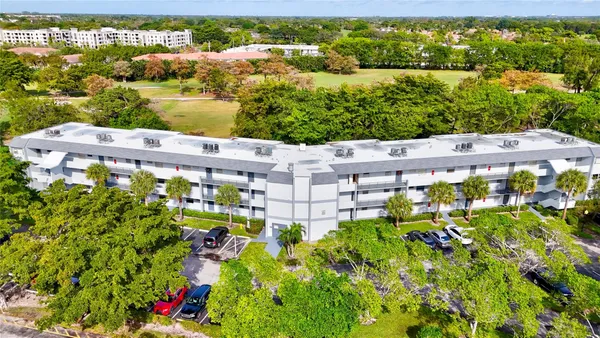 $135,000 | 8380 Sands Point Boulevard, Unit J306, Tamarac, FL 33321