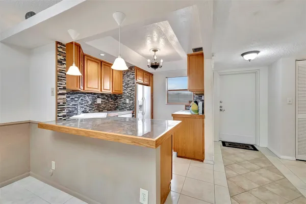 $135,000 | 8380 Sands Point Boulevard, Unit J306, Tamarac, FL 33321