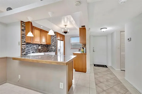 $135,000 | 8380 Sands Point Boulevard, Unit J306, Tamarac, FL 33321