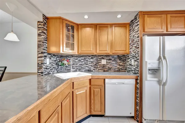 $135,000 | 8380 Sands Point Boulevard, Unit J306, Tamarac, FL 33321