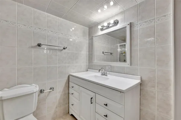 $135,000 | 8380 Sands Point Boulevard, Unit J306, Tamarac, FL 33321