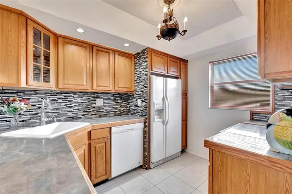 $135,000 | 8380 Sands Point Boulevard, Unit J306, Tamarac, FL 33321