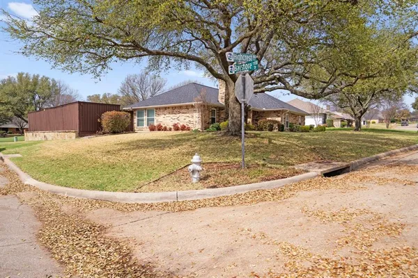 $419,990 | 101 Highcrest Lane, Rockwall, TX 75087