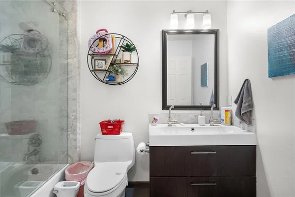 $419,990 | 101 Highcrest Lane, Rockwall, TX 75087