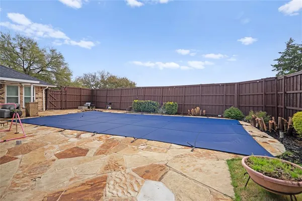 $419,990 | 101 Highcrest Lane, Rockwall, TX 75087