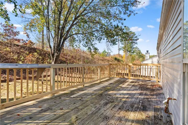 $2,300 | 1245 Hillcrest Glenn Circle, Sugar Hill, GA 30518