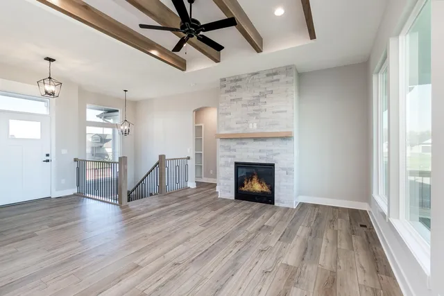 $399,085 | 204 South Wellcrest Court, Goddard, KS 67052