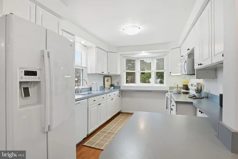 $535,000 | 2913 Southaven Drive, Annapolis, MD 21401