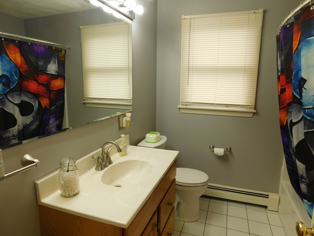 39 Lawrence Road Lynn, MA 01904 - Photo 10 of 21 Gallery Image 10