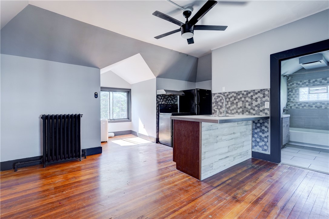 948 Culver Road, Unit 4 Rochester, NY 14609 - Photo 12 of 20