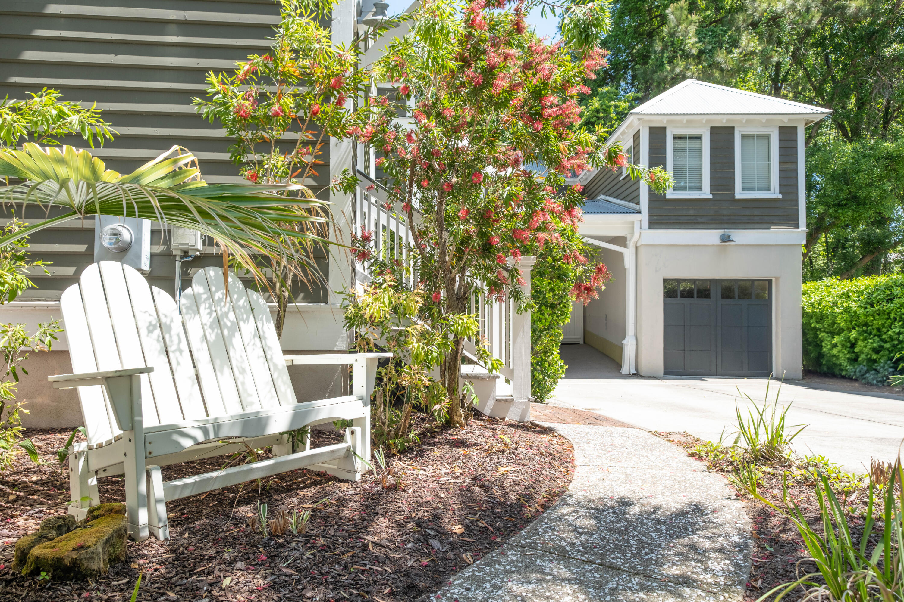 22 Frogmore Road Mount Pleasant, SC 29464 - Photo 2 of 55 22 Frogmore