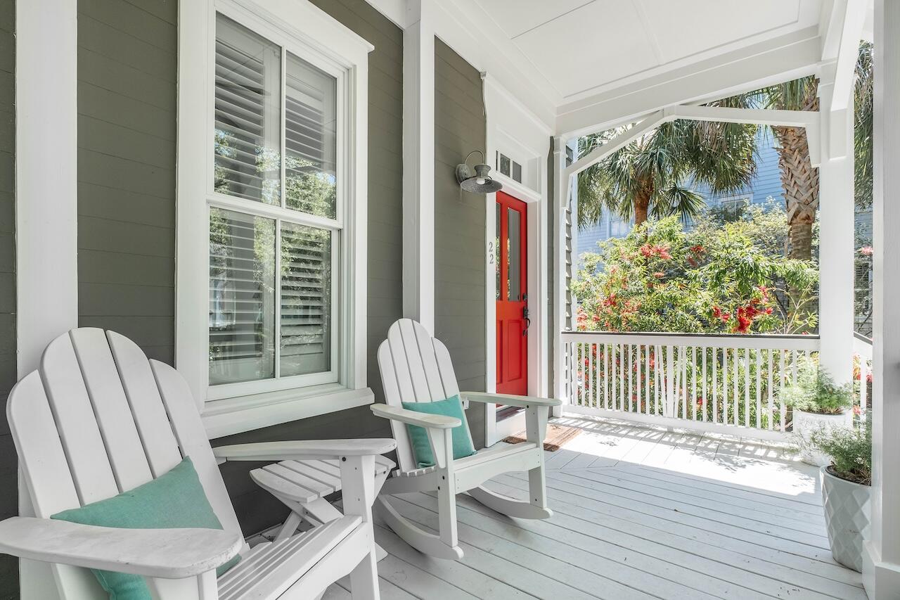 22 Frogmore Road Mount Pleasant, SC 29464 - Photo 9 of 55 Front Porch