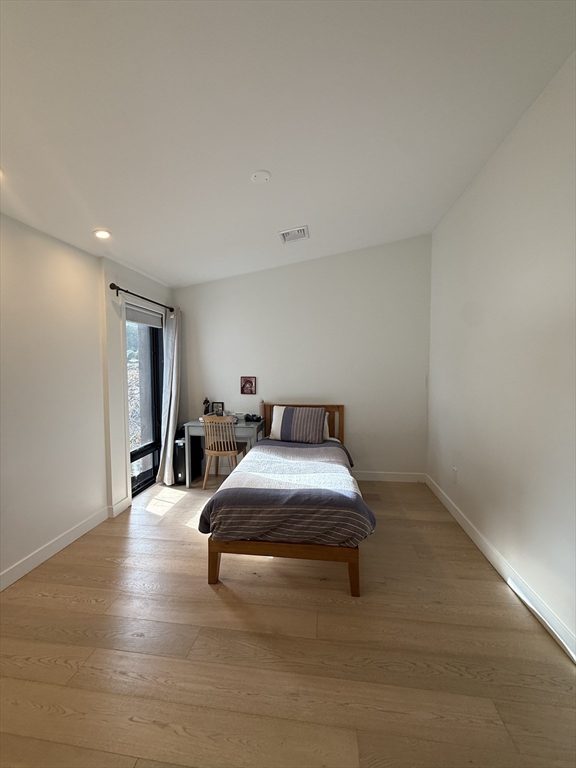 6 Parkside Drive, Unit 6 Boston, MA 02130 - Photo 13 of 32