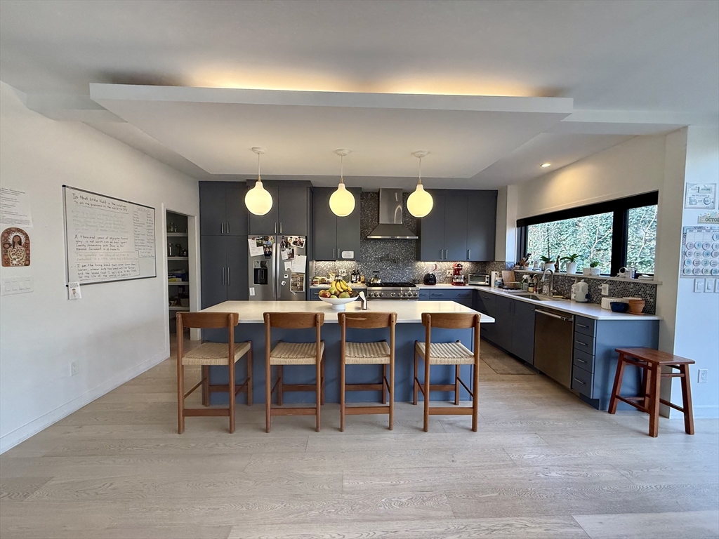 6 Parkside Drive, Unit 6 Boston, MA 02130 - Photo 2 of 32