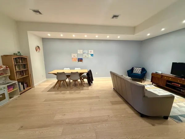 $15,000 | 6 Parkside Drive, Unit 6, Boston, MA 02130