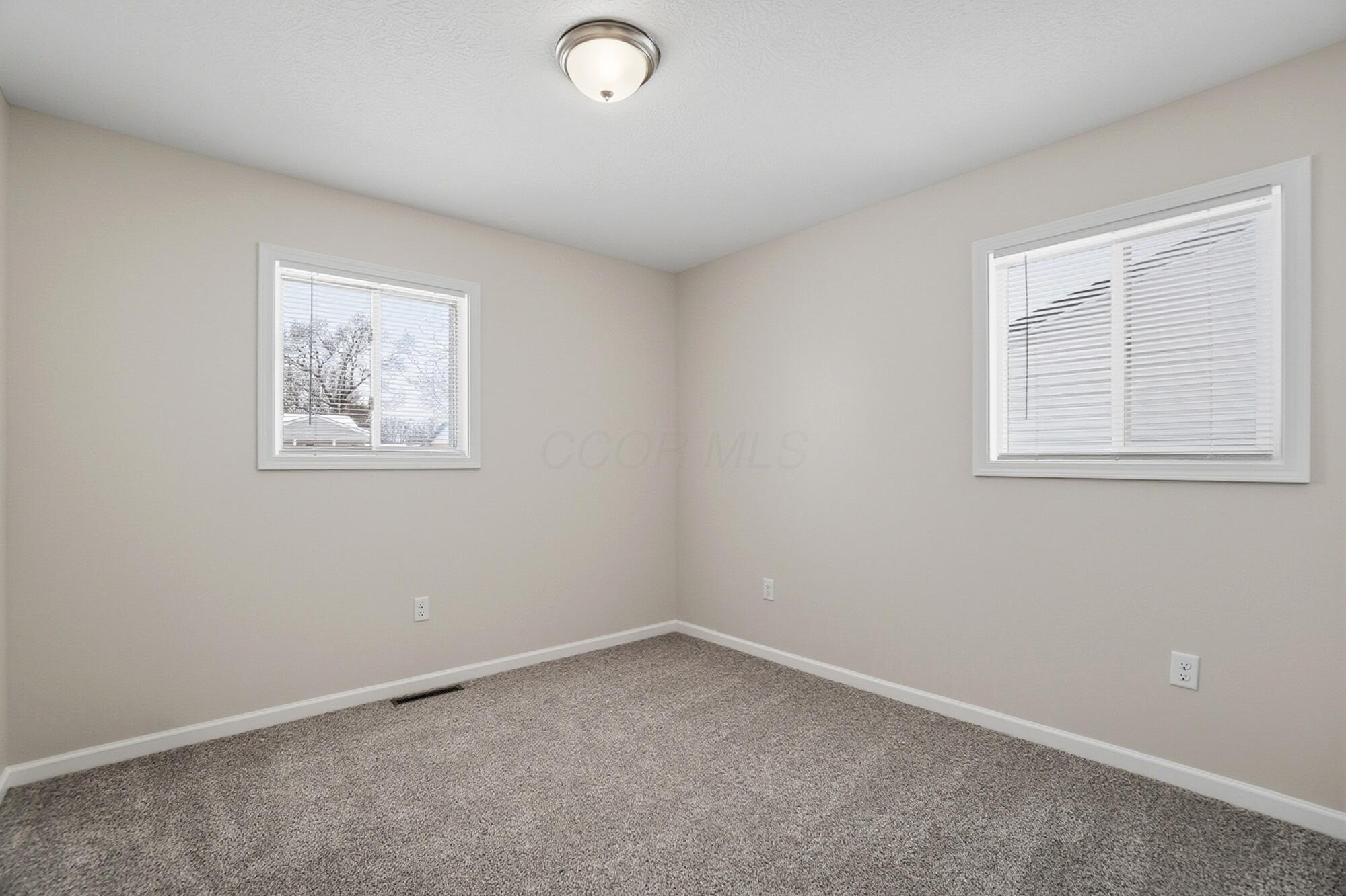 3824 Wade Road Columbus, OH 43232 - Photo 17 of 42 Bedroom 1
