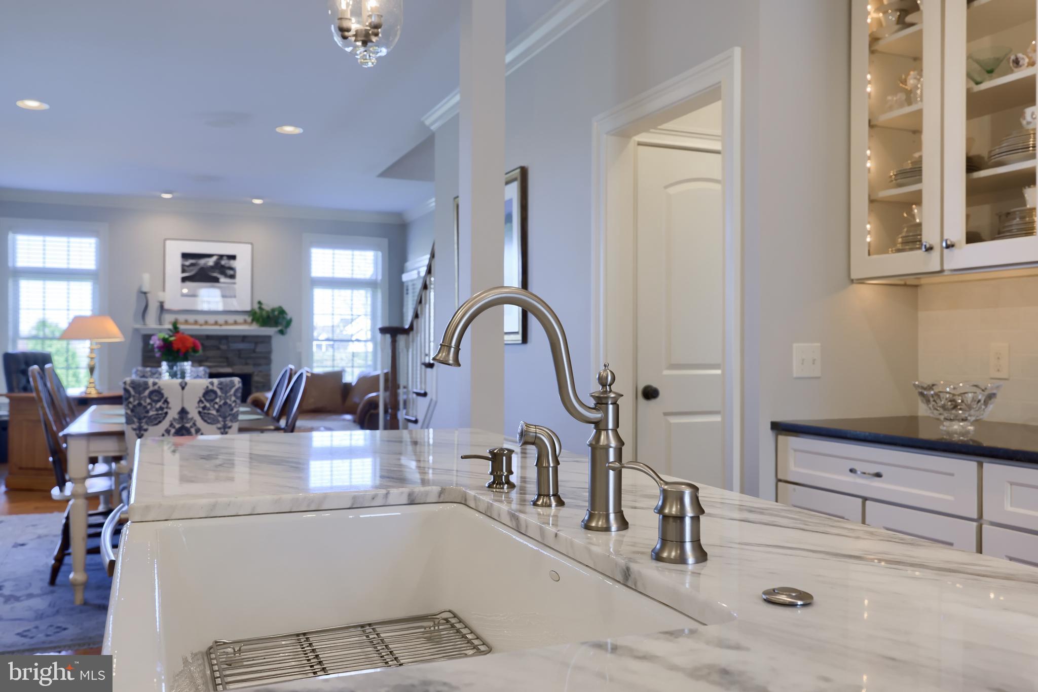 347 Ecker Drive Lititz, PA 17543 - Photo 12 of 84 Kitchen