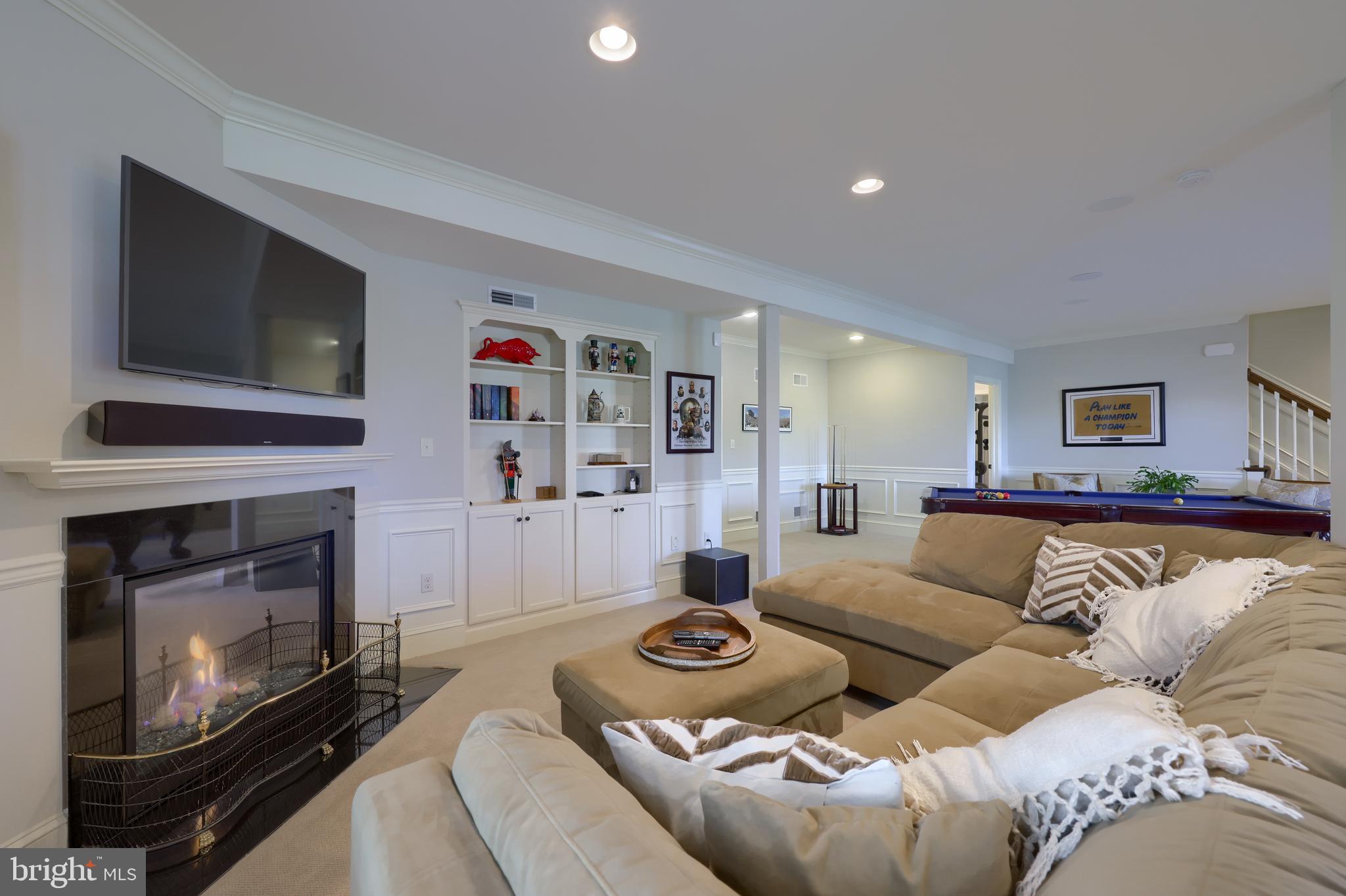 347 Ecker Drive Lititz, PA 17543 - Photo 59 of 84 LL Family Room
