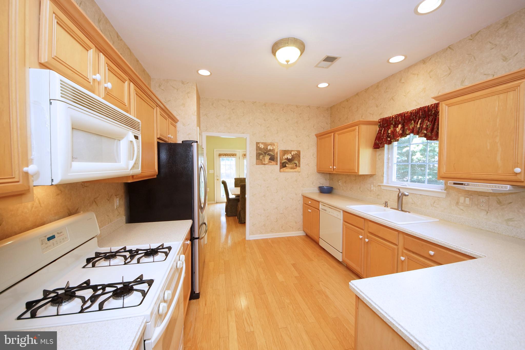 2 Pinflower Lane Princeton Junction, NJ 08550 - Photo 20 of 54