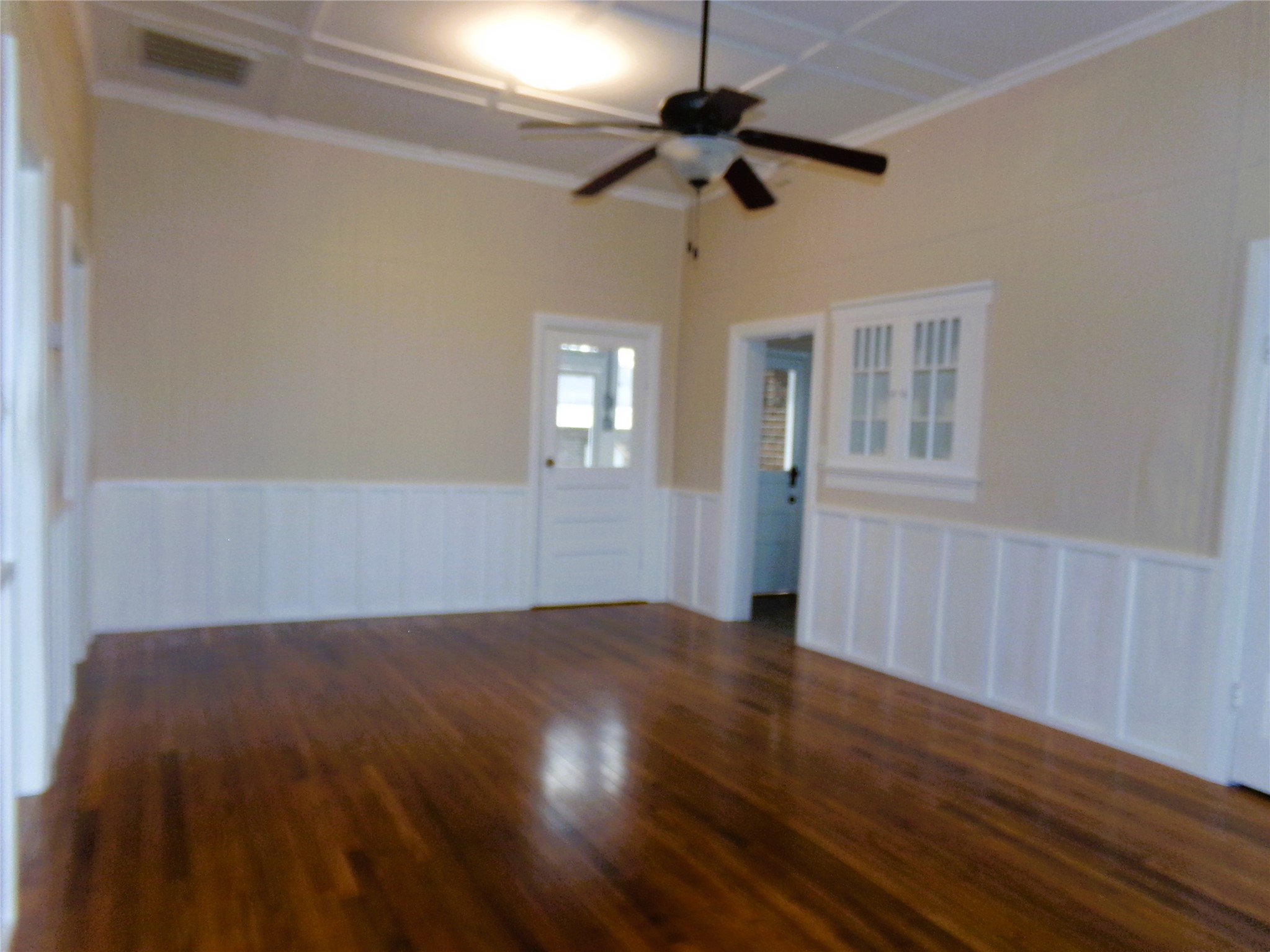309 East Hinton Road Weimar, TX 78962 - Photo 6 of 28