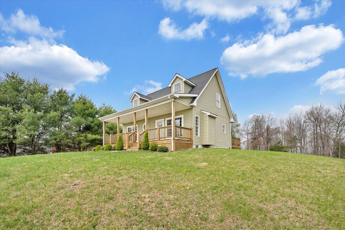 7029 Conner Road Northeast Copper Hill, VA 24079 - Photo 32 of 35 32-MIB06516