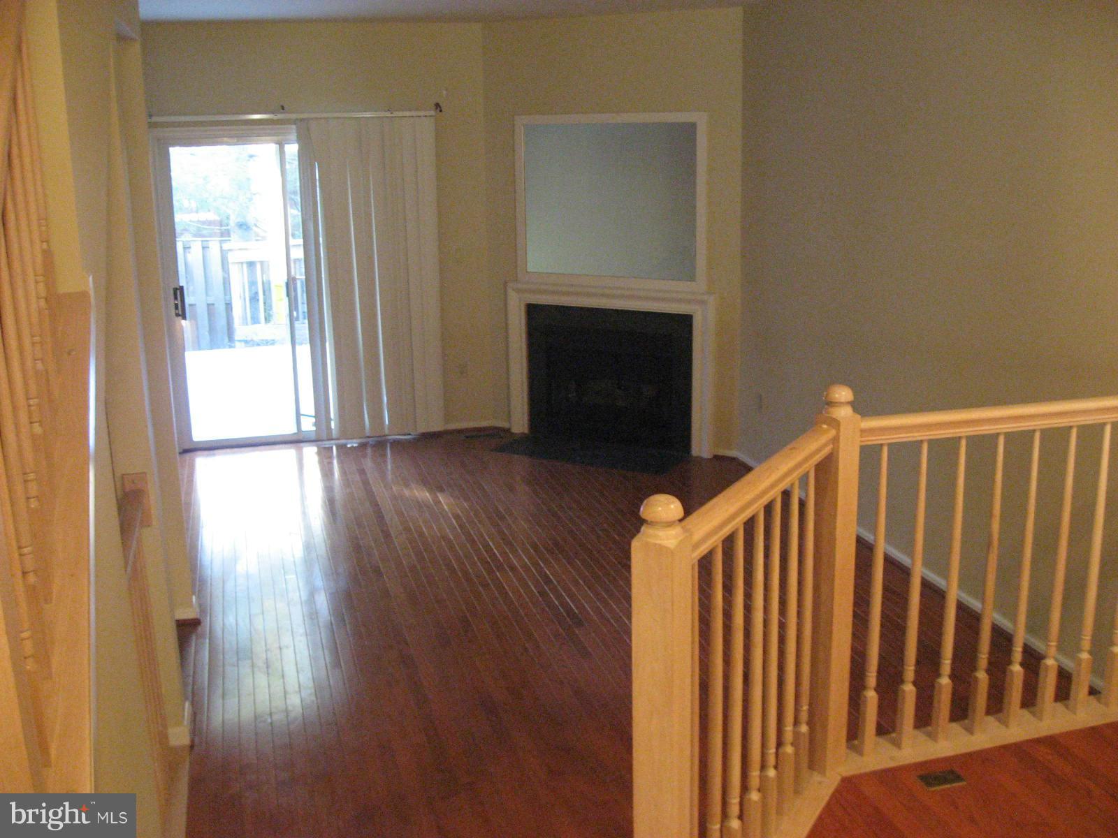 241 Sycamore Ridge Road Laurel, MD 20724 - Photo 6 of 30 Living Room