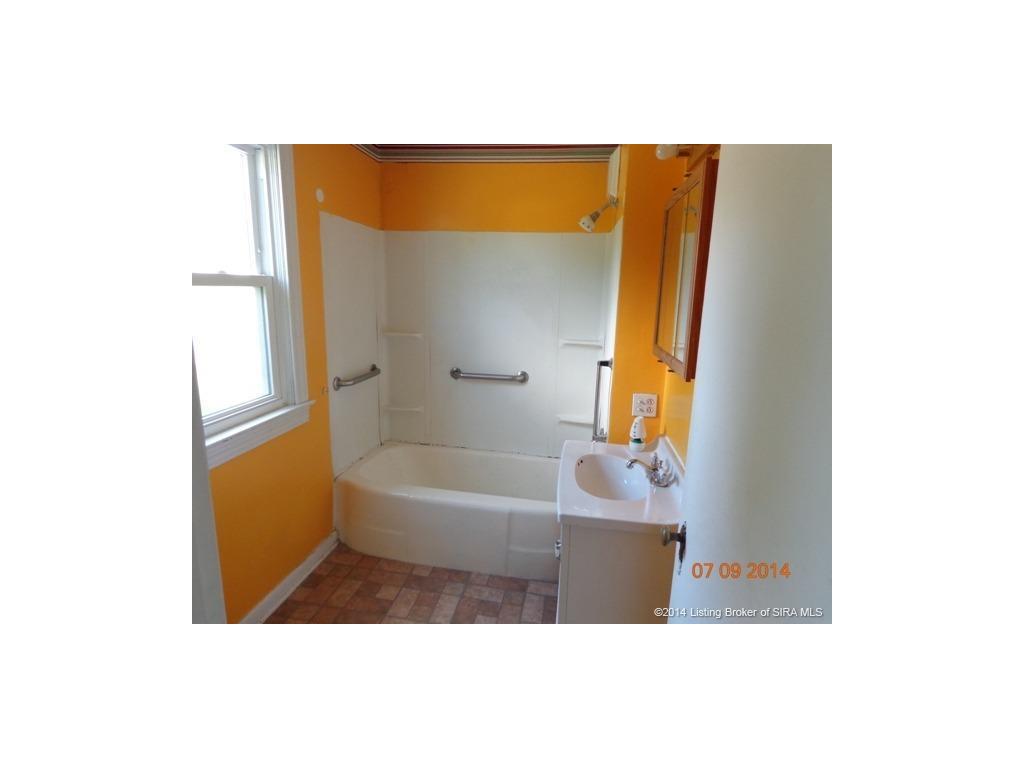 569 Broadway Street Austin, IN 47102 - Photo 9 of 9