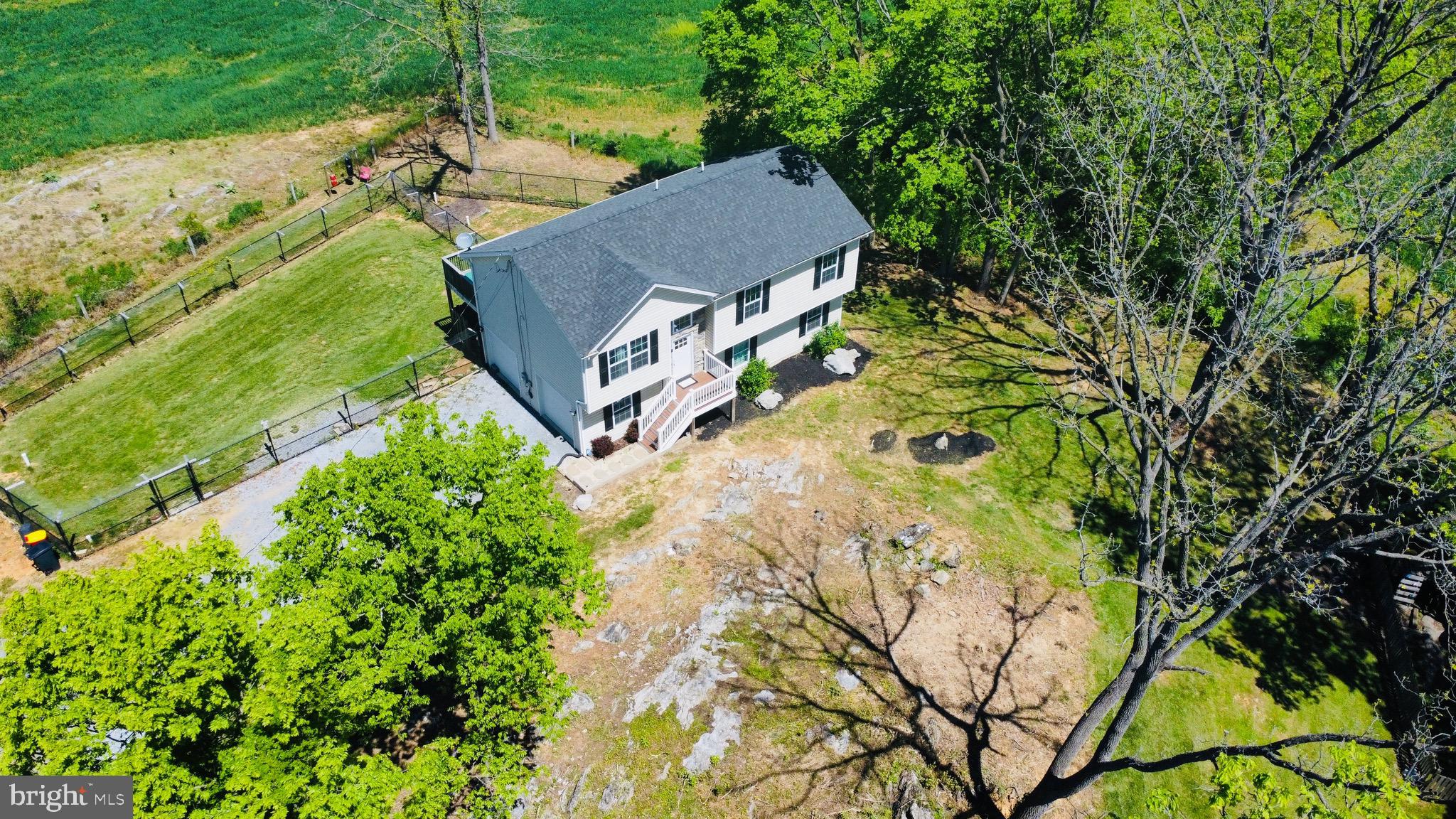 70 Thomas Jefferson Circle Ranson, WV 25438 - Photo 3 of 20 Gallery Image 3