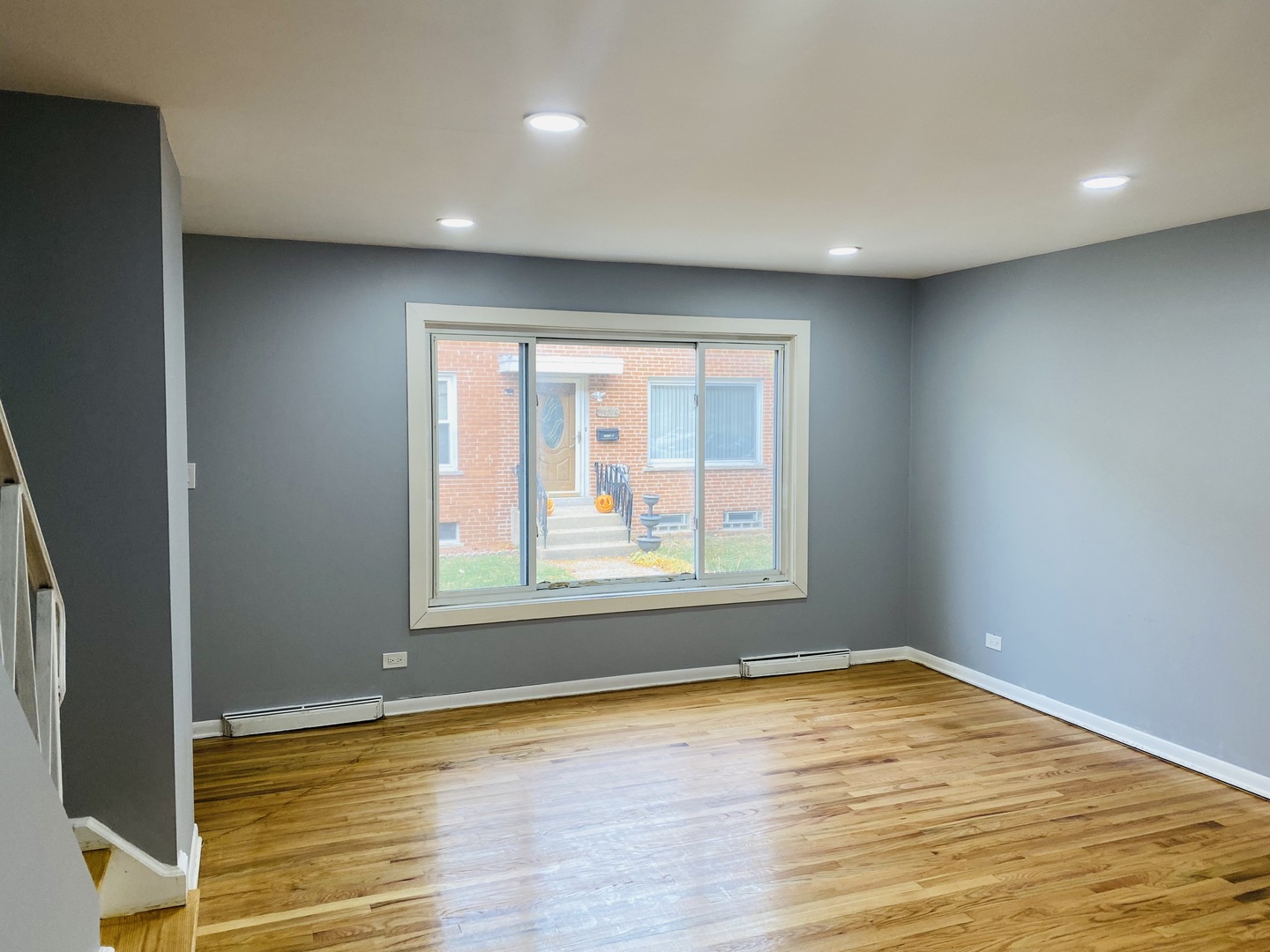 10055 Frontage Road, Unit F Skokie, IL 60077 - Photo 2 of 17 Gallery Image 2
